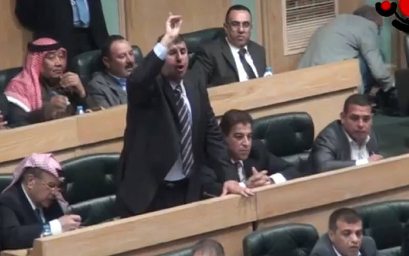 السعود لم يتقدم باستقالة خطية للمجلس- فيديو