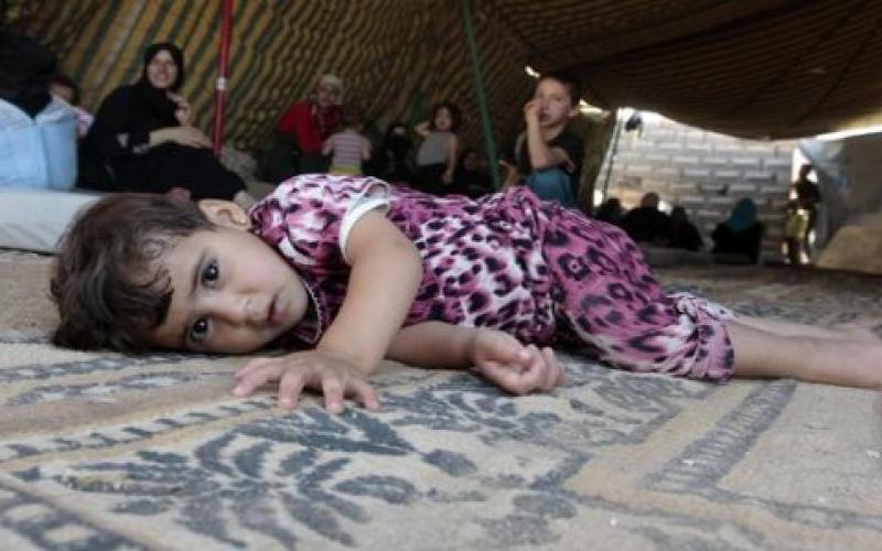 المومني يحذر من "كارثة بيئية" وشيكة في الزرقاء بسبب اللاجئين السوريين