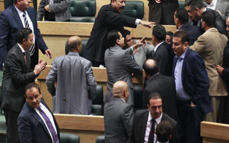 تيار نيابي من خلفيات عسكرية