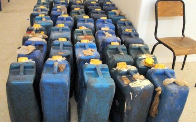 ضبط 9 الاف لتر بنزين مهرب بالعقبة