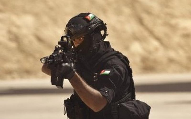 البلقاء: ضبط متورط بزراعة أشتال ماريجوانا