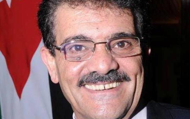 الأسعد نقيبا للفنانين