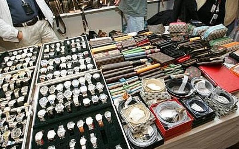 حماية المستهلك: السلع المقلدة تهدد الصناعة الوطنية