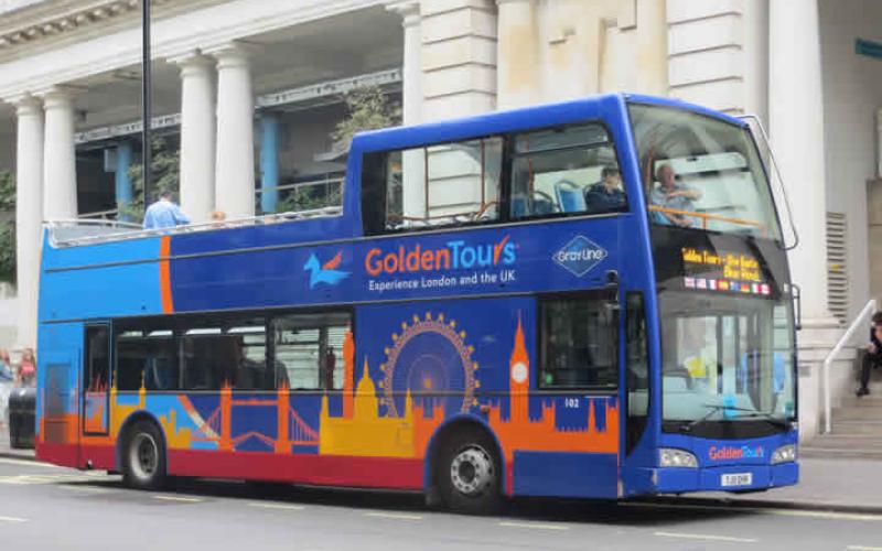 حداد: باصات مكشوفة في عمّان قريباً‎