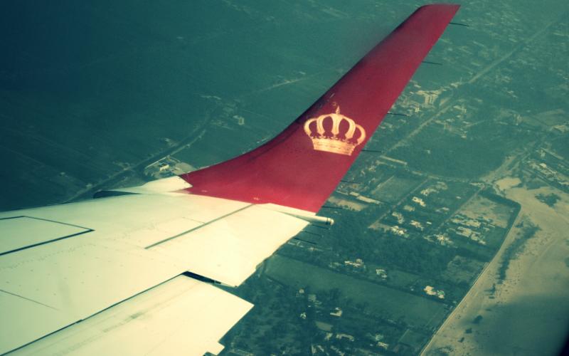 النقابات العمالية: الملكية توقف طياراً طالب بالاصلاح‎