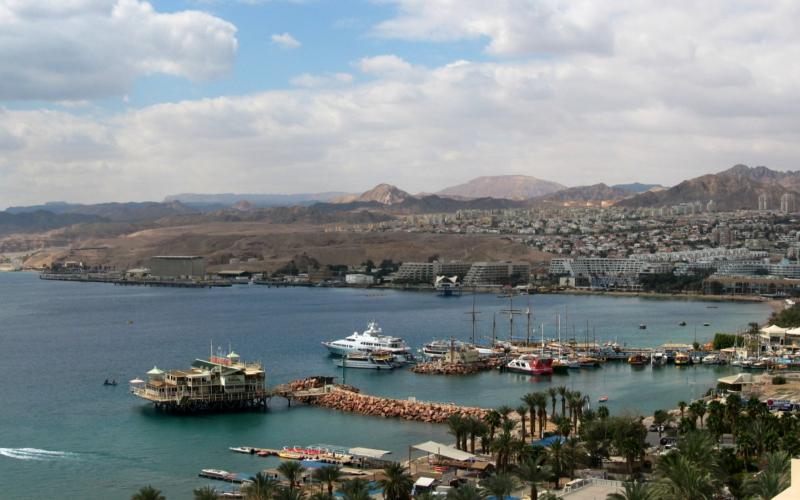 "العمل الإسلامي" يسأل عن أراض في "أم الرشراش"