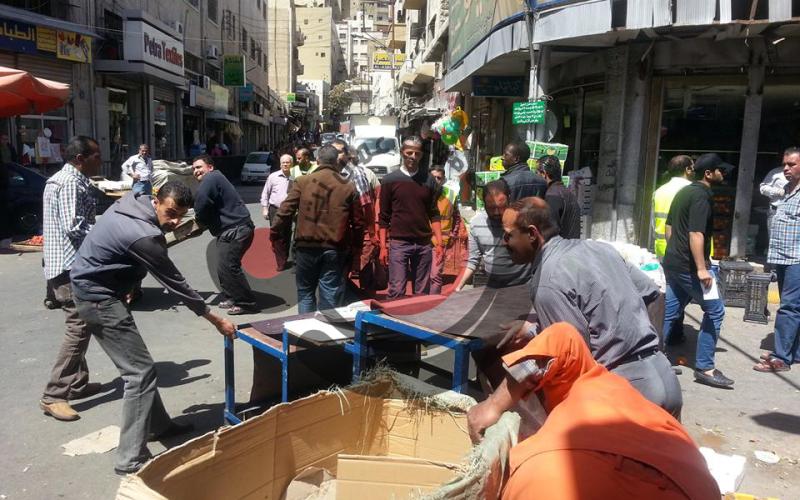 إزالة بسطات وسط البلد .. معركة "كر وفر"