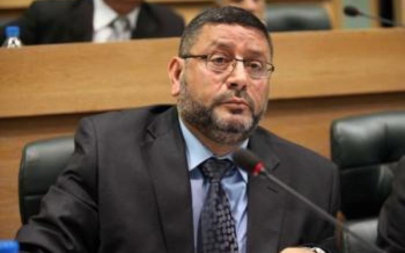 الشيخ يستقيل من الوسط الاسلامي