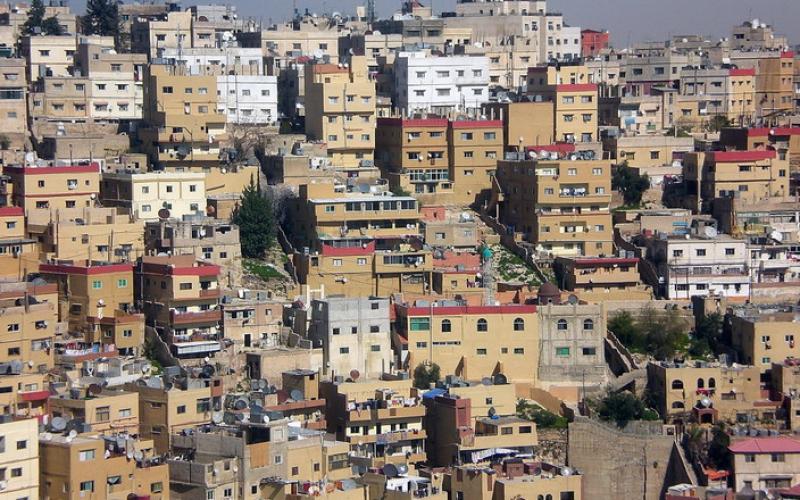 استقالة عضو بالأمانة لـ"تهميش" عمان الشرقية