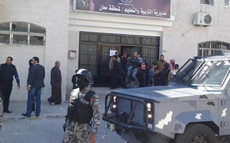 معان: وفاة شاب.. والأمن والدرك يحاولون السيطرة على الاشتباكات