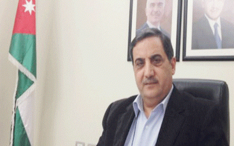 مقربون من السفير العيطان: تأمين وصوله خلال يومين