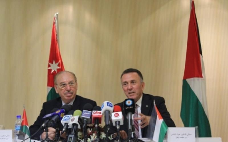 توقيع اتفاقيات اقتصادية وتجارية وصحية مع الجانب الفلسطيني