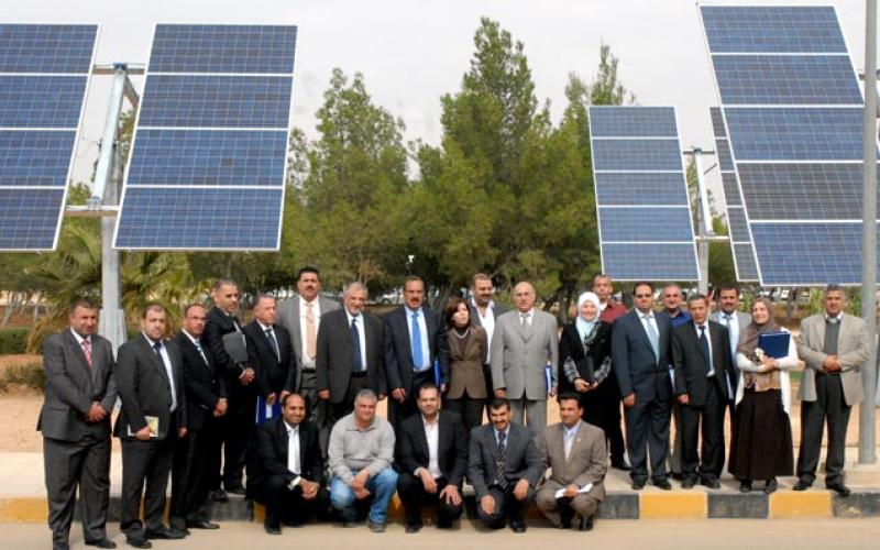 "الهاشمية" اول جامعة اردنية تنيرها طاقة الشمس بالكامل بحلول 2015