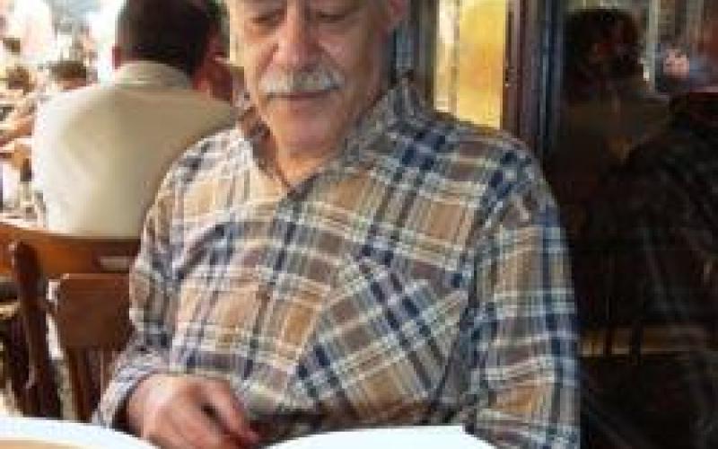 صالح علماني: المترجم الذي برتبة كولونيل