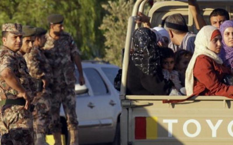 استقبال 375 لاجئا سوريا بينهم مصابون ومرضى