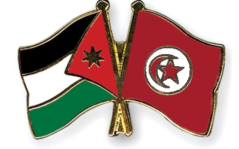 تونس تسمح للأردنيين بمغادرة ليبيا إلى أراضيها