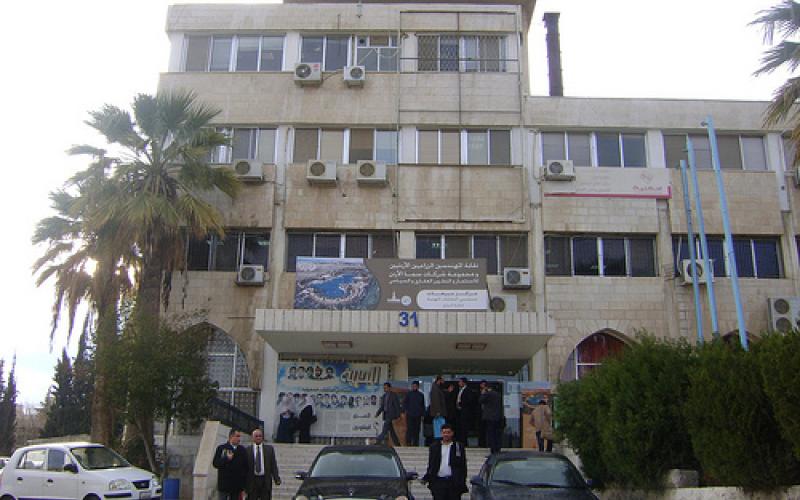 النقابات والمستشفيات الخاصة يتفقان على علاج 25 جريحا فلسطينيا