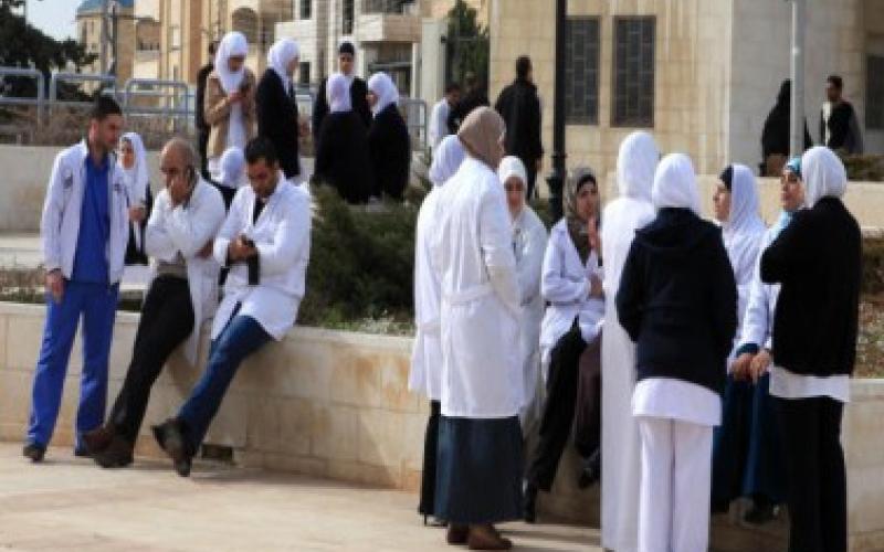 "الممرضين" بانتظار إجراءات عبور المتطوعين إلى قطاع غزّة