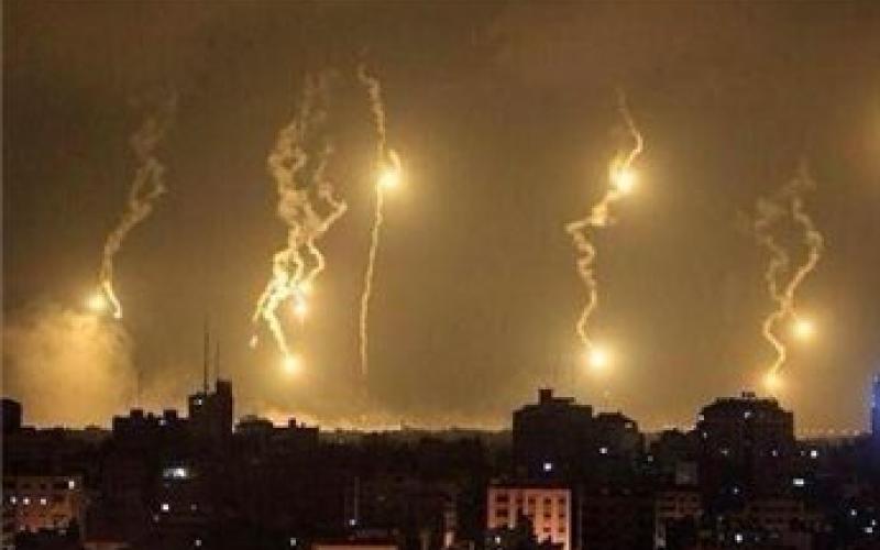 غزة تحت النار: 32 شهيدا واستهداف مقرات حكومية