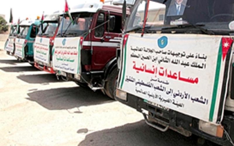 الهيئة الخيرية: تسيير 180 شاحنة مساعدات إلى قطاع غزة