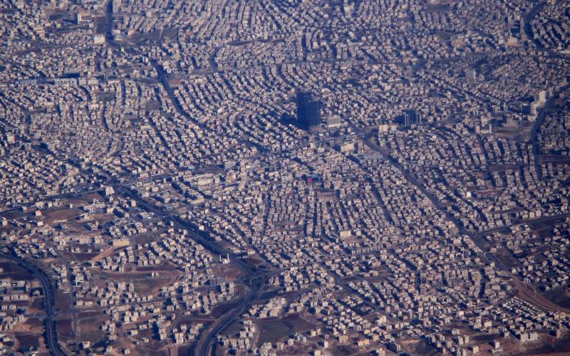 الأمانة تباشر الجمعة تعبيد 40 شارع رئيسي 