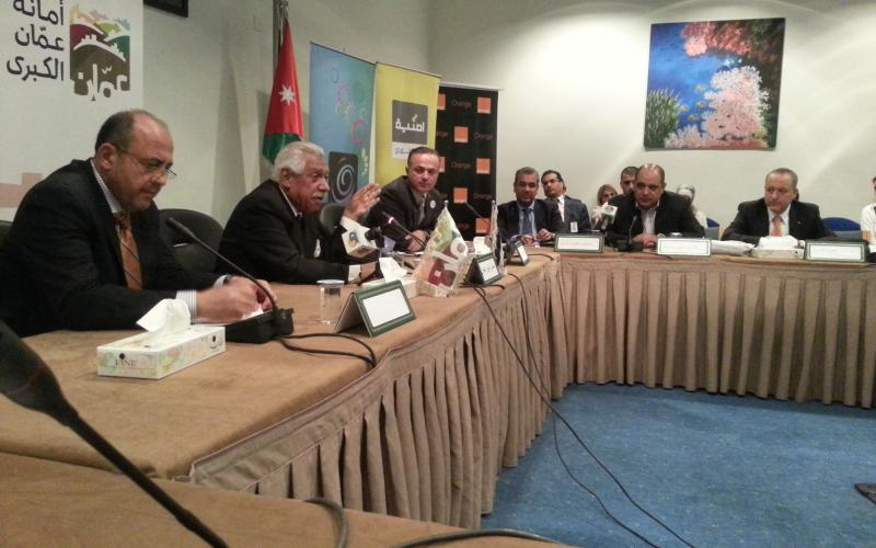 بلتاجي: البدء بإنشاء محطات الباص السريع على خط الزرقاء 