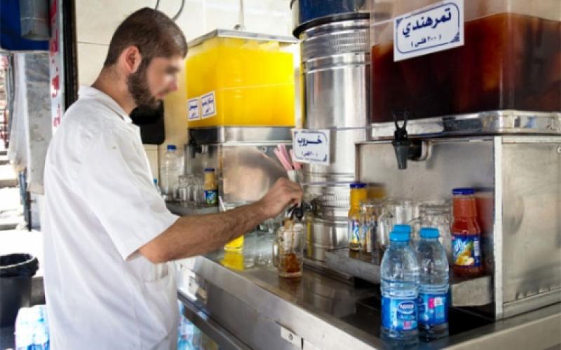 العمل:  اغلاق 125 منشأة تشغل عمالة سورية مخالفة