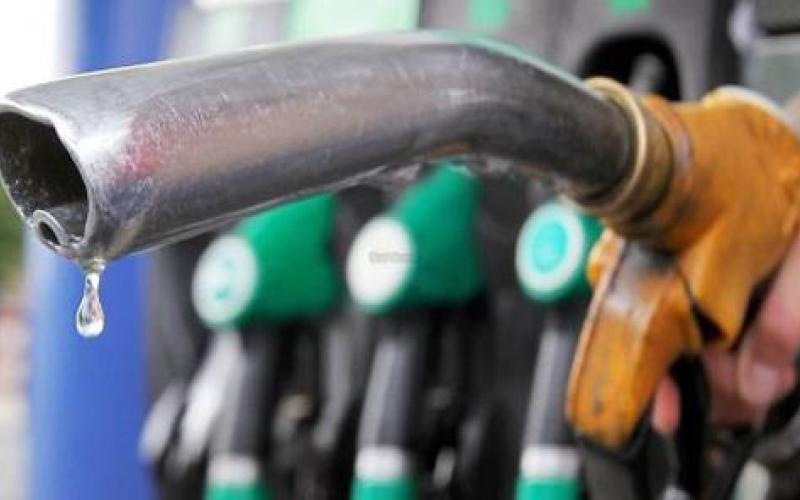 توقع خفض أسعار المحروقات بنسبة 3%