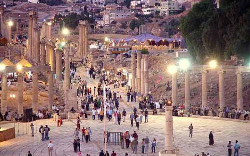  القطاع السياحي يستقبل اكثر من (1600) باحث عن عمل .