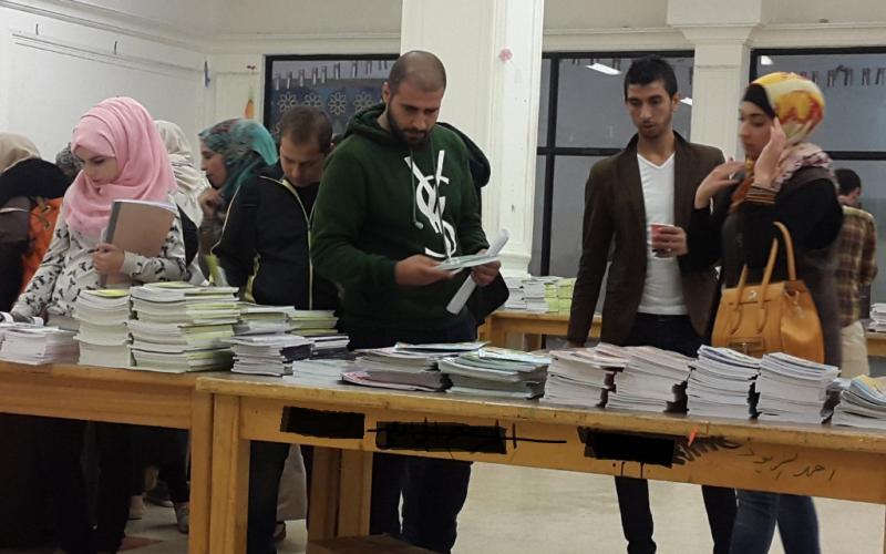 انتقادات لغياب العناوين التراثية في مهرجان "القراءة للجميع" بالزرقاء