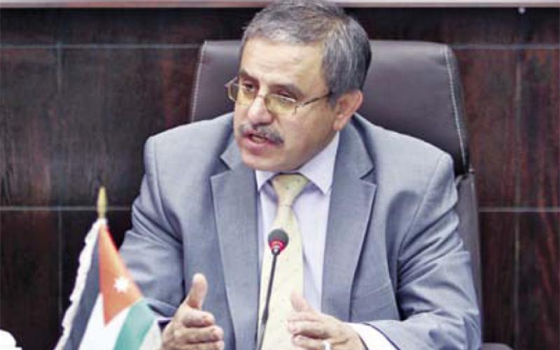 عبيدات: الاجهزة الأمنية تخالف القانون بعدم الاعلان عن مكان احتجاز "ملصة ودوعر"