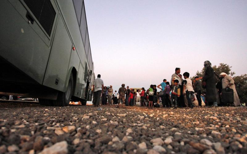 الكفيل... كرت رابح بيد الأقلية من اللاجئين السوريين