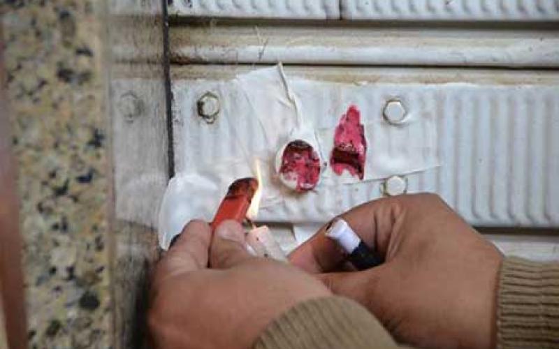 إغلاق مصنع للغذاء في العقبة بالشمع الاحمر