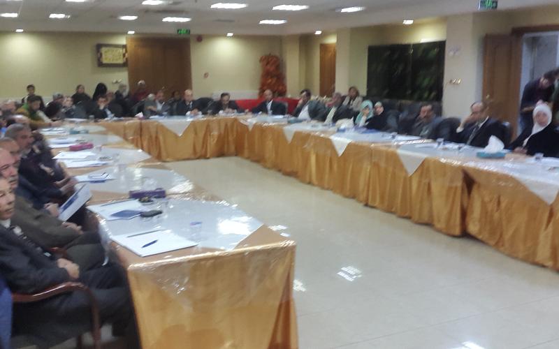 ندوة بالزرقاء تطالب بخطط تنموية لدعم البلديات المتأثرة باللجوء السوري