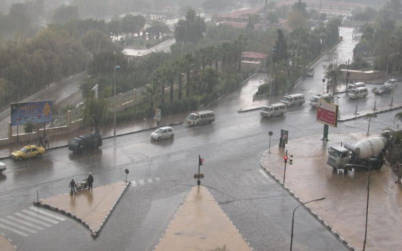 طقس بارد والحرارة دون معدلاتها 