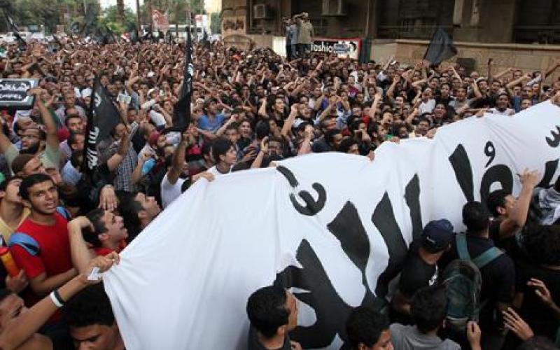 رسومات "تشارلي إبدو"... بين نسبية "الإساءة" وحرية "السخرية"