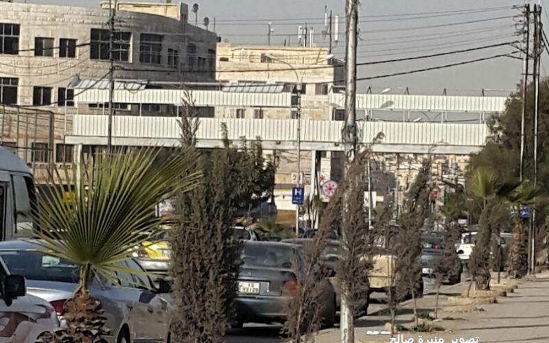 إنشاء جسور للمشاة في ثلاثة مواقع حيوية بالزرقاء