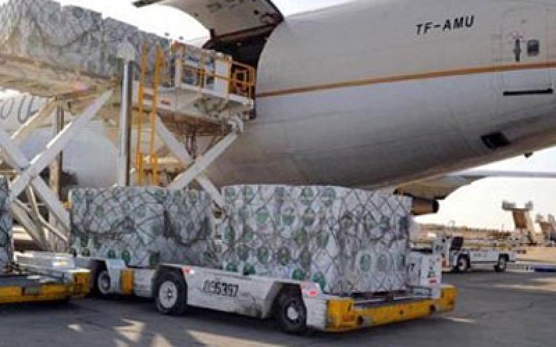 النظام يوافق على دخول مساعدات إنسانية للأراضي السورية