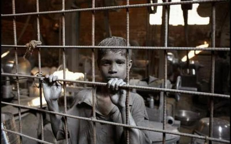 أطفال سوريون "تحت الخطر" في ساحات العمل