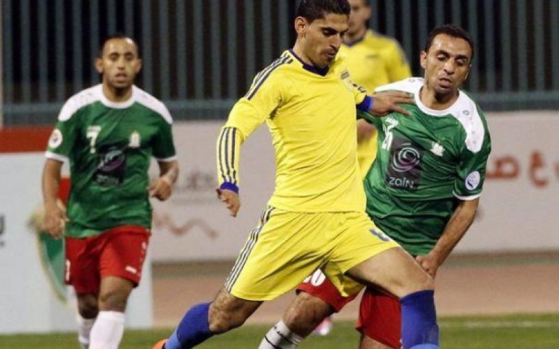 الوحدات يستعيد القمة بثلاثية في شباك الحسين‎