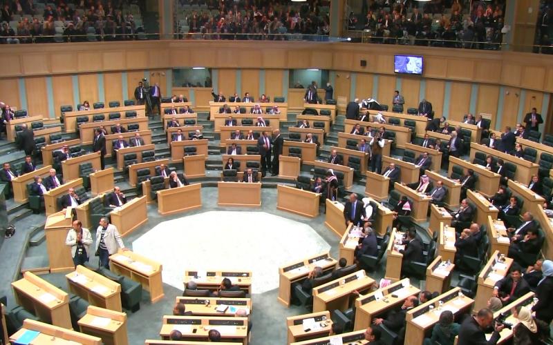 الحكومة والأسئلة النيابية..الرقابة على المحك