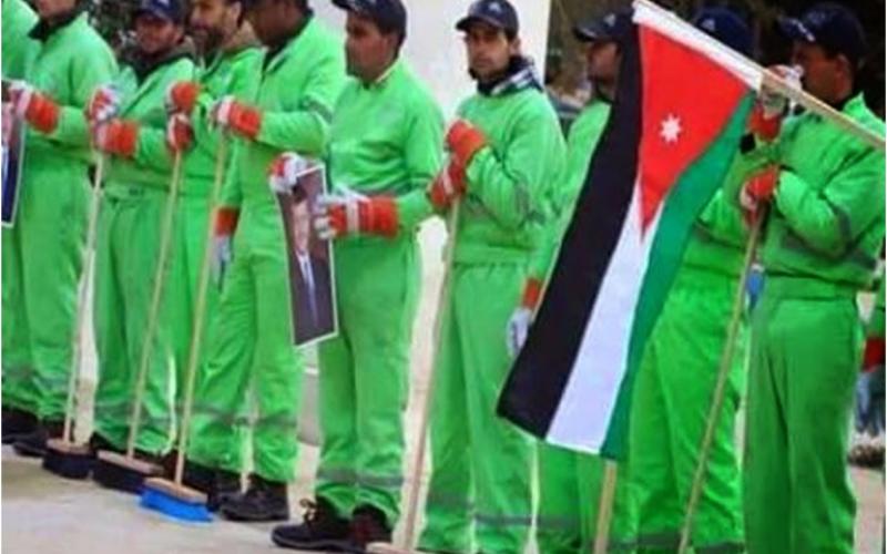 الأمانة: 200 بذلة "أخضر زيتي" جديدة لعمّال الوطن