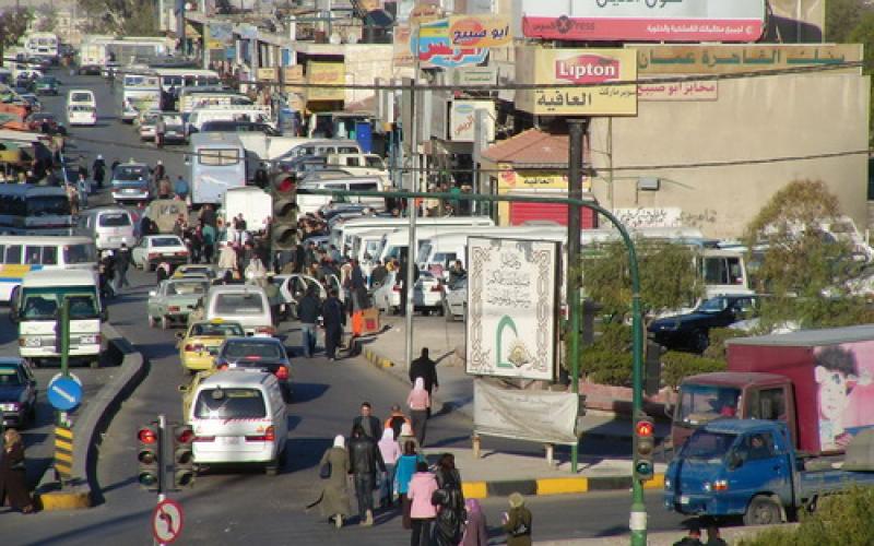 أزمة السير.. كابوس الزرقاء المزمن 