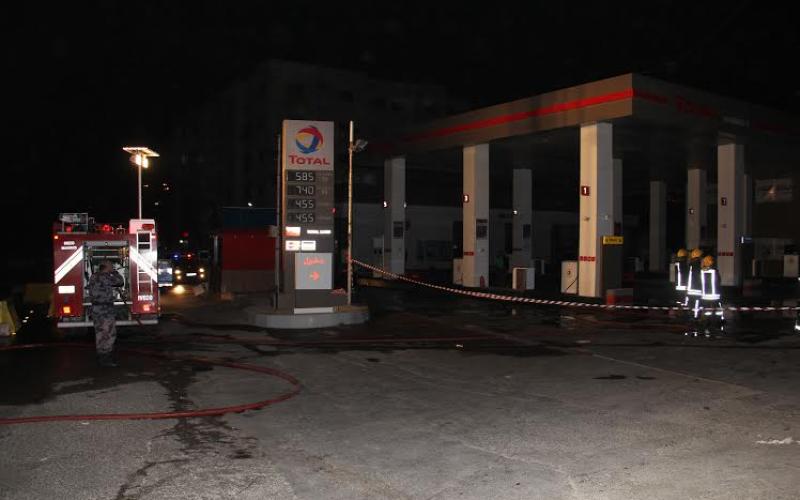 تسرب بنزين من محطة محروقات في عمان