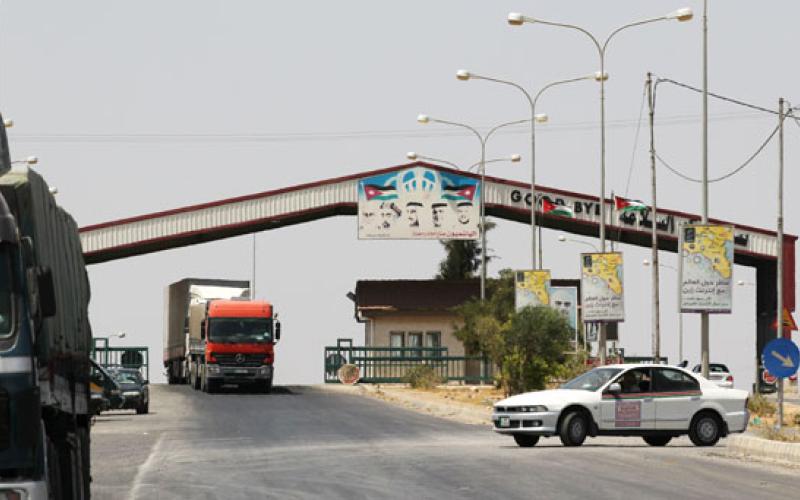 حدود جابر - نصيب: اشتباكات ونهب وخسائر بالملايين