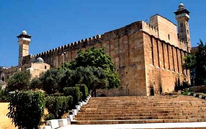 الاحتلال يغلق الحرم الإبراهيمي في الخليل اليوم وغدا