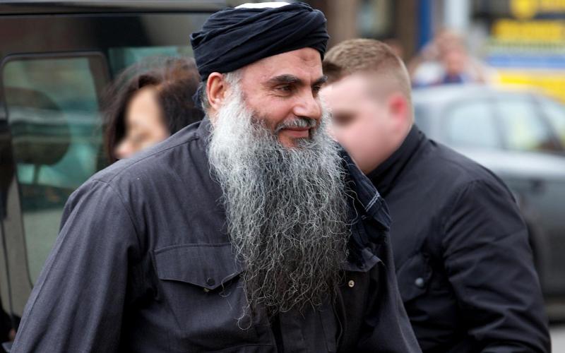 القيادي السلفي الأردني أبو قتادة يهاجم "داعش"