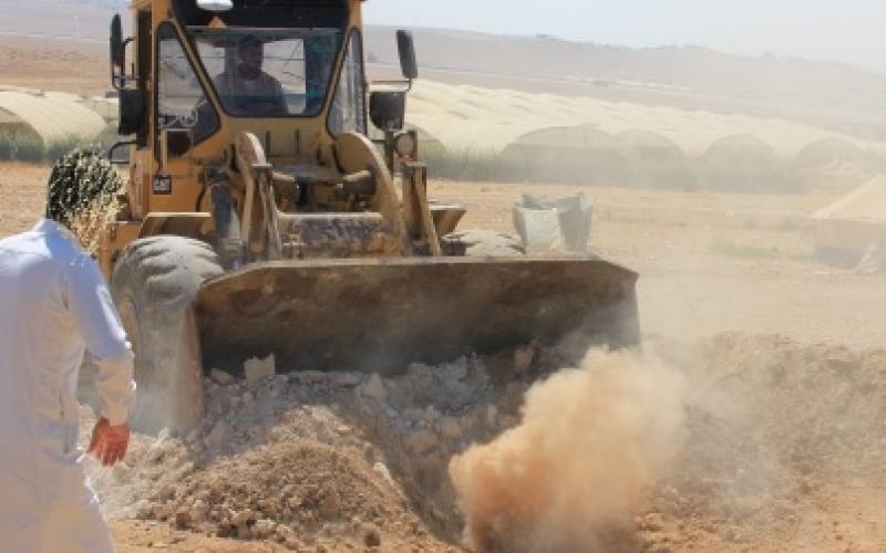 المياه والري تردم 16 بئر مخالف