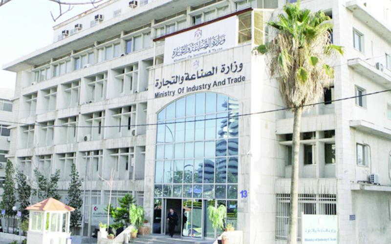 الصناعة: إجازة تفريغ الشحنة البولندية بناء على فحص ظاهري