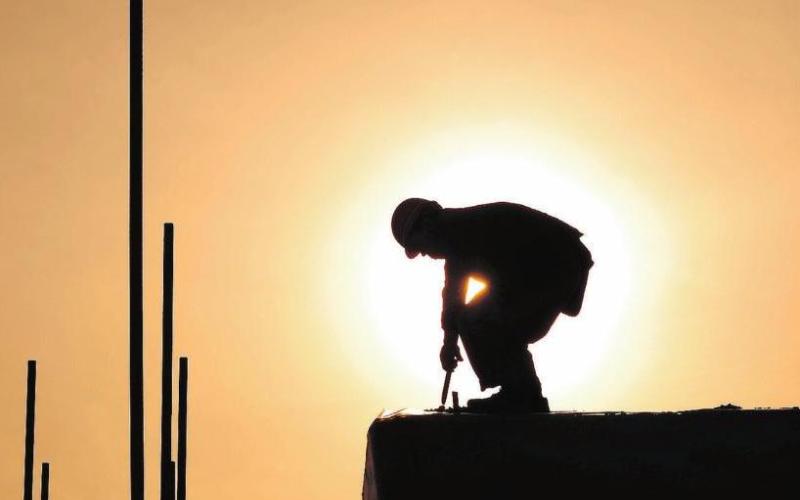 أطباء يحذرون من خطورة التعرض المباشر لأشعة الشمس